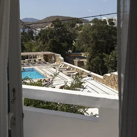 Hotel Armadoros / Backpackers