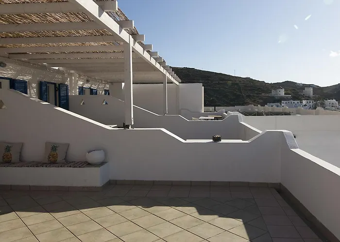 Armadoros / Backpackers